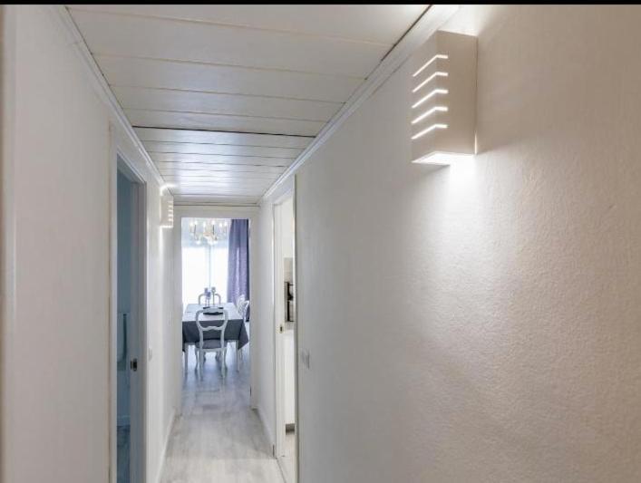 Appartamento Nice, Cozy, Fcb Stadium,payment Parking *