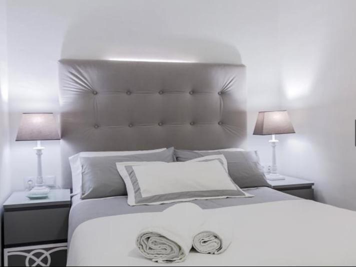 Nice, Cozy, Fcb Stadium,payment Parking Barcellona