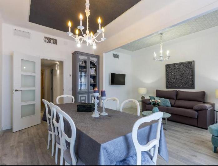 Nice, Cozy, Fcb Stadium,payment Parking * Barcellona