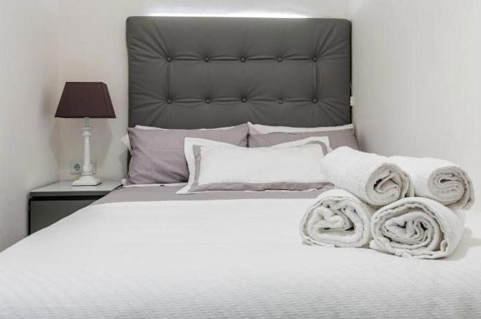 Apartamento Nice, Cozy, Fcb Stadium,payment Parking